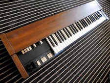 Hammond XB-2 ORGAN Keyboards