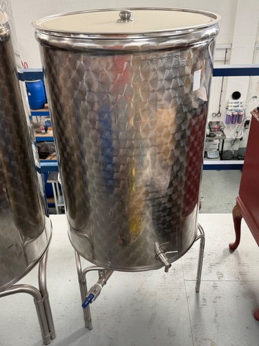 Stainless steel tank 300l - tank,