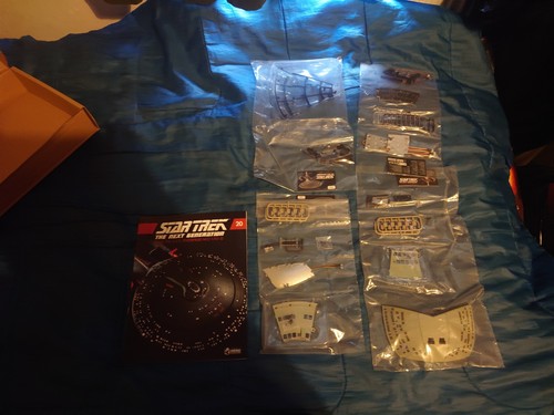 Fanhome eaglemoss star trek - eaglemoss,