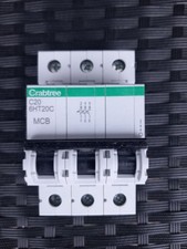 CRABTREE LOADSTAR 6HT20C 20