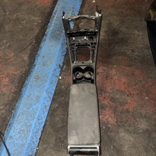 VOLKSWAGEN PASSAT B7 CENTER