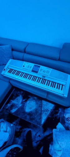 Yamaha dgx305 use one - yamaha,
