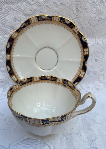 William lowe teacup saucer - lowe,