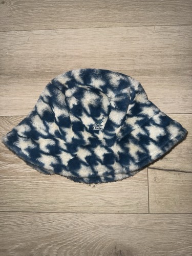 Blue white kangol faux - white,