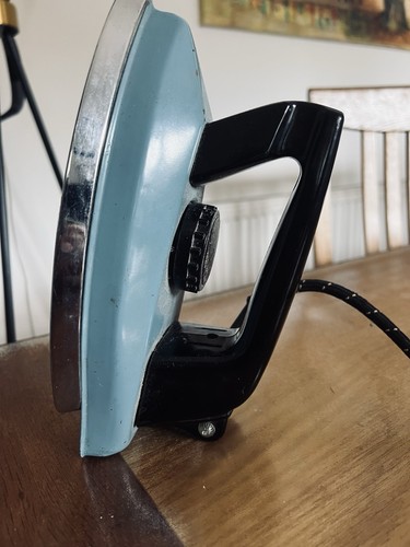 Vintage corded dry iron - vintage,