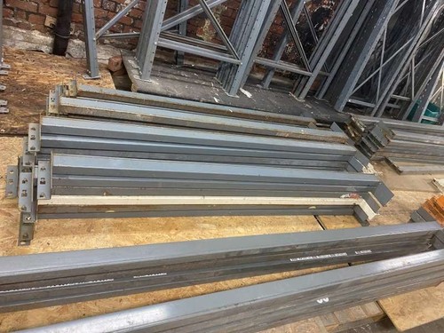 Heavy duty warehouse - heavy, racking