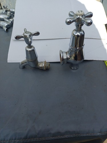 Vintage taps bib tap - -,