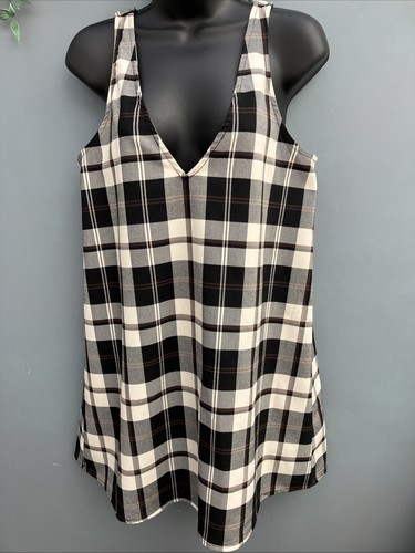 Monki size small checked - monki, short
