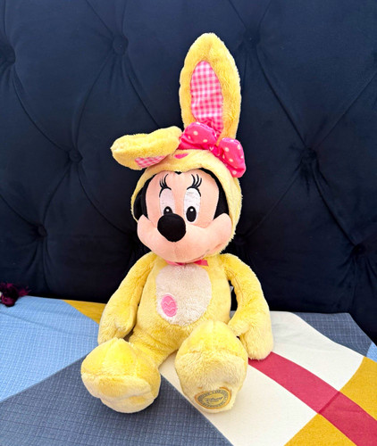 Disney store minnie mouse - disney,