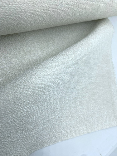 Metres off white chenille - 8,