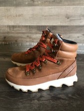 WOMEN'S SOREL KINETIC CONQUEST