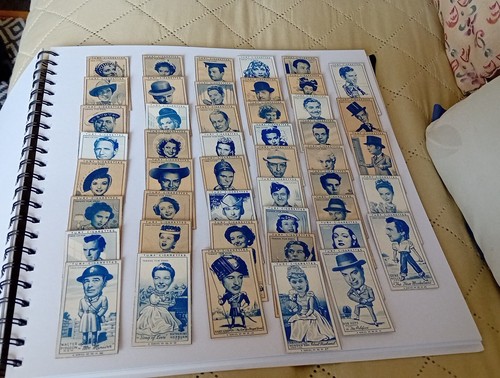 Turf cigarette cards famous - cigarette,