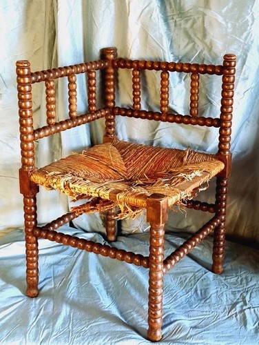 Arts crafts bobbin corner - arts,