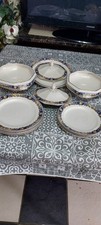 Vintage  Unamed Dinner Plates
