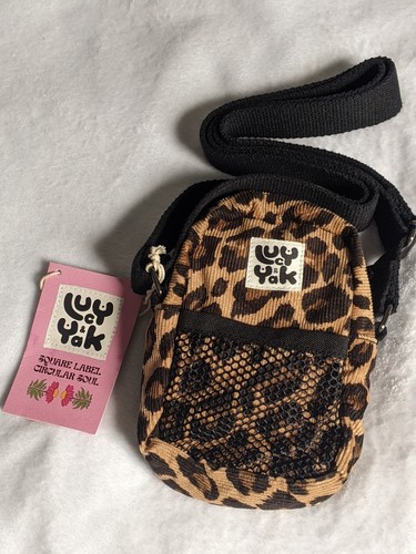 Lucy and yak crossbody brady - lucy,