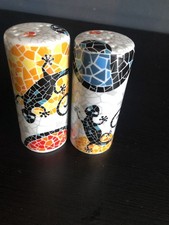 ANTONI GAUDI BARCELONA MOSAIC salt And Pepper Set.ref:02