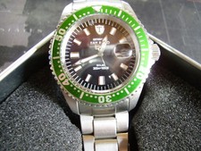 DETAMASO SOLAR POWERED WRIST WATCH SAN REMO GREEN BEZEL  LUVELY ITEM