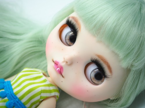 Blythe size doll custom icy