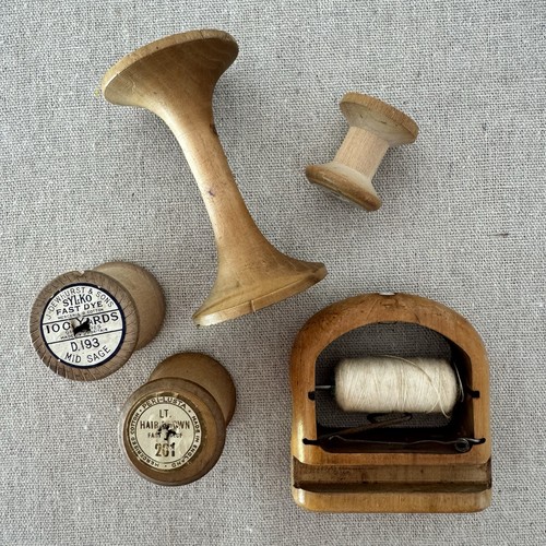 Vintage wooden thread holder - vintage,
