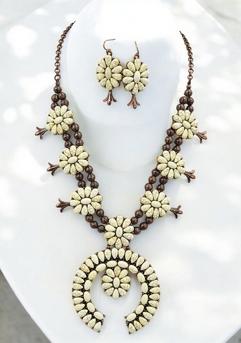 Southwestern round white naja - southwestern,