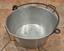 VINTAGE ALUMINIUM PRESERVING POT JAM SAUCEPAN WITH IRON HANDLES