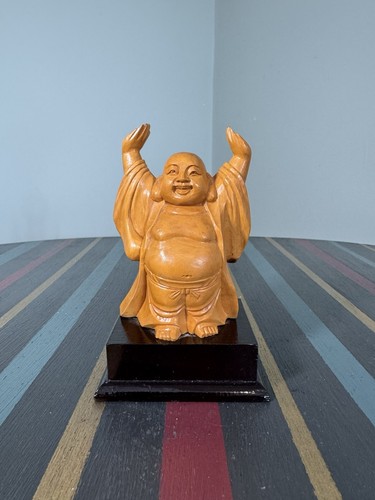 Carved wood laughing happy - carved,