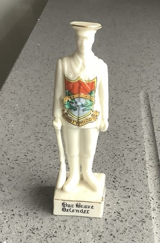 Carlton ware crested china - crested,