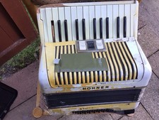 Hohner 12 Bass Accordion
