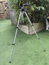 MANFROTTO PROFESSIONAL TRIPOD