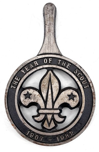Vintage metal boy - boy, scouts