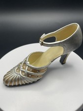 Lesser & Pavey If the Shoe