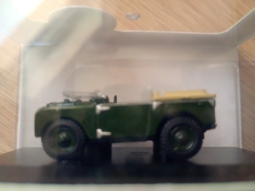Oxford diecast land rover - rover, open