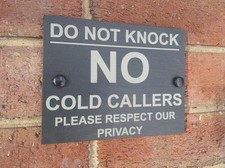 No Cold Callers Natural Slate Gate Wall Door Plaque Sign 13cm x 17cm Design 2