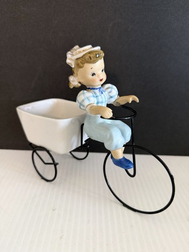 Vintage planter child metal - vintage, on