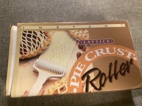 Lattice pie crust roller - pie,