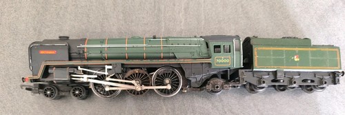 Tri ang britannia locomotive - britannia,