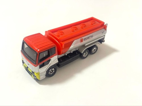 Tomica nissan diesel quon - tomica,