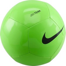 Nike Pitch Team Training