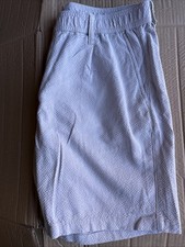 ZARA Men’s Waffle Texture