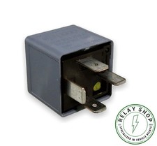 137-Audi VW Grey-373 4-Pin