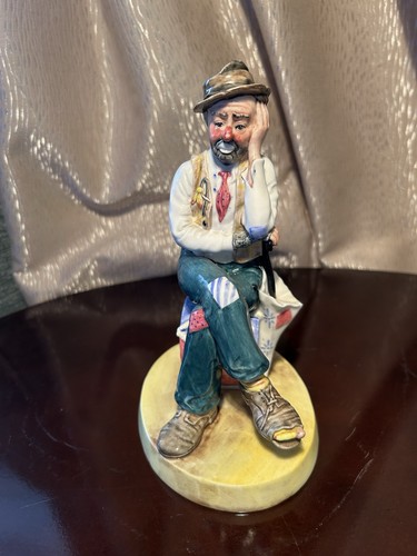 Coalport cavalcade clowns - of,