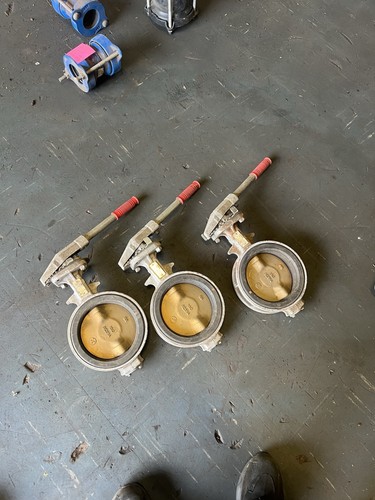 Tomoe butterfly valve - butterfly,