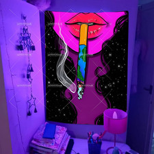 Trippy Girl Blacklight