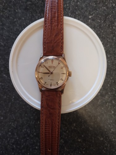 Gold tone roamer - gold,