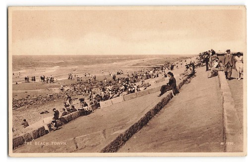 The beach towyn animated - towyn,