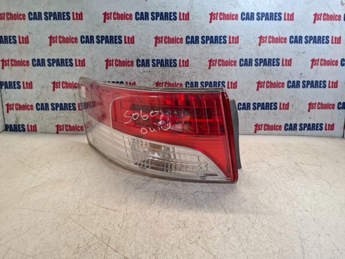 Toyota avensis saloon - 4dr, mk3