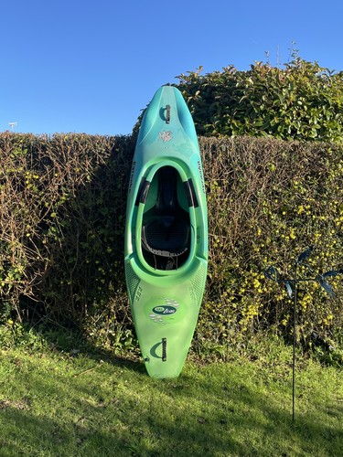 Pyranha inazone 232 kayak - inazone,