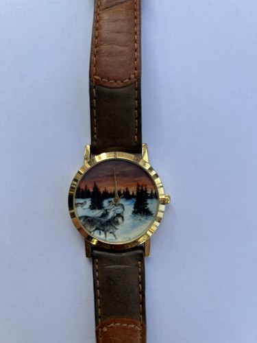 Watch with wolf scene face - wolf,
