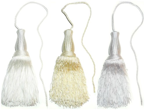 Blind pull cord with silky - pull,
