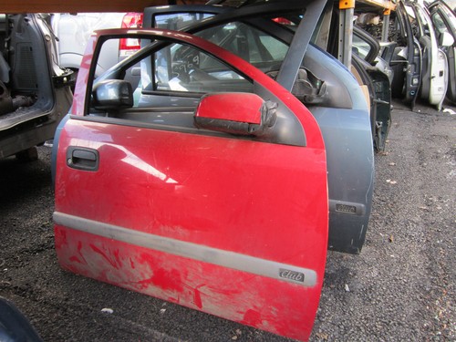 Vauxhall astra 2003 front - vauxhall, o/s